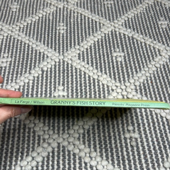 70s Vintage Children’s Book Granny’s Fish Story - Picture 7 of 8